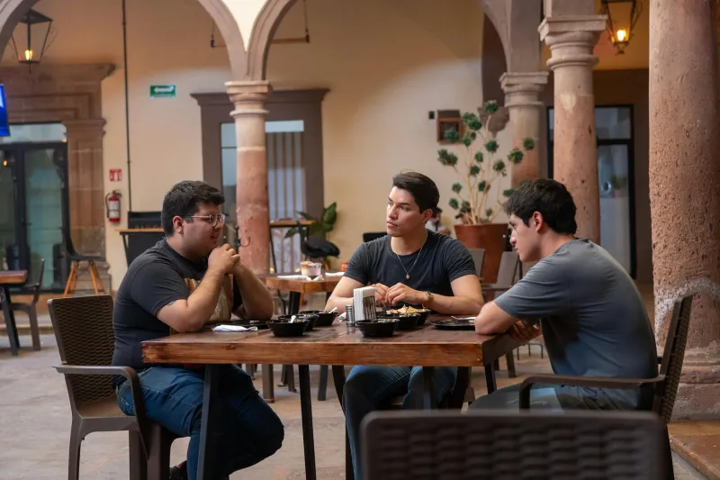 Why Local Restaurant Recommendations Always Sound the Same — And It's Not About the Food